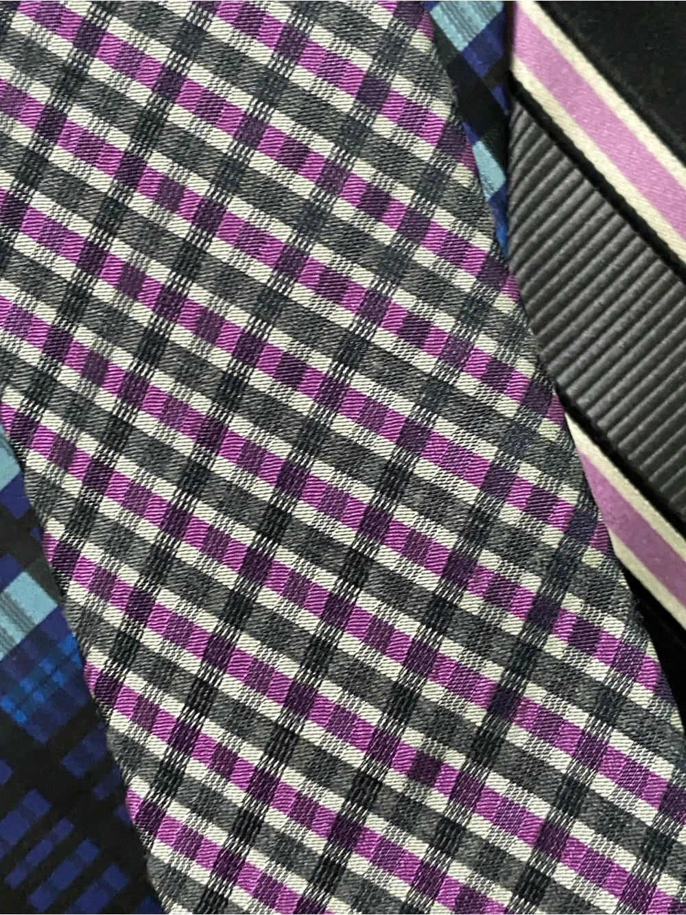 N/A set patterned